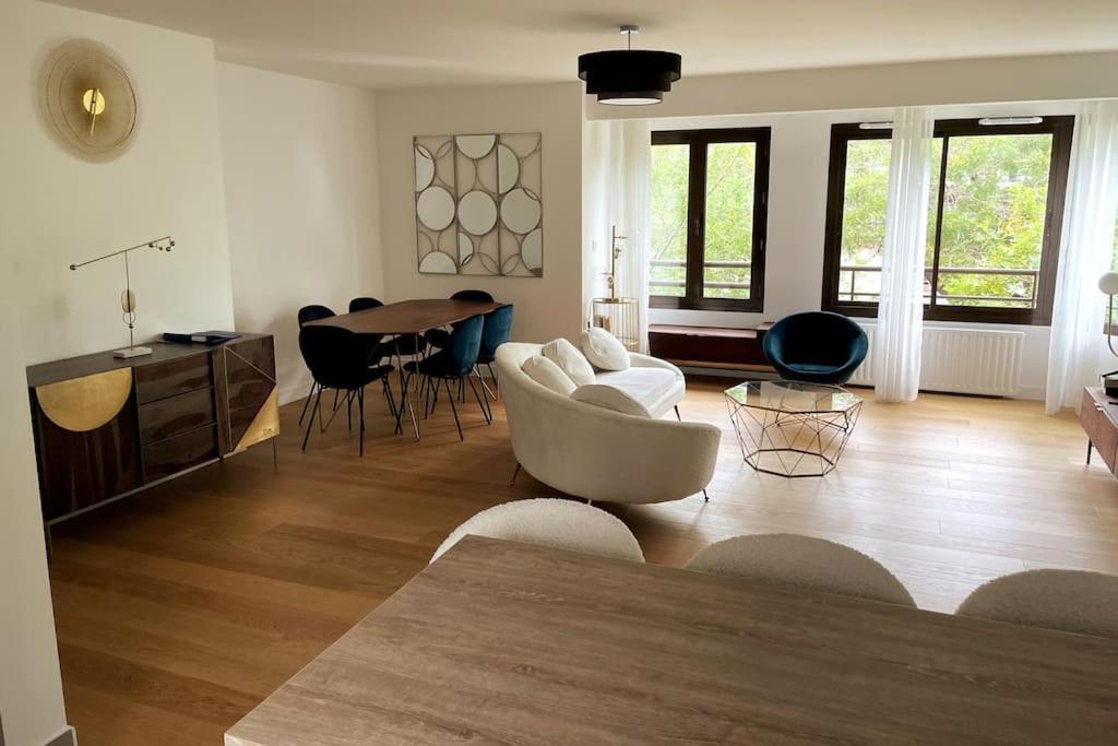 Appartamento Familial De Qualite Parigi